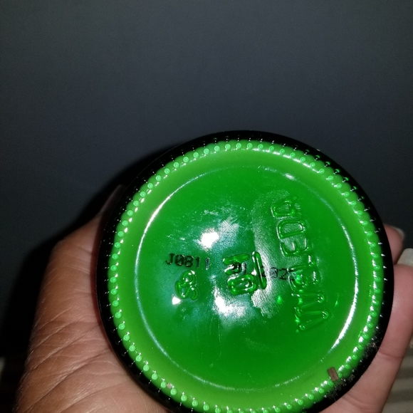 Weleda Mama stretch mark body butter - Picture 5 of 10